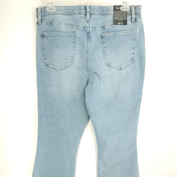 LuLaRoe Flare Jeans Women's 34 Light Blue Denim Slimming Panel - Picture 5 of 11